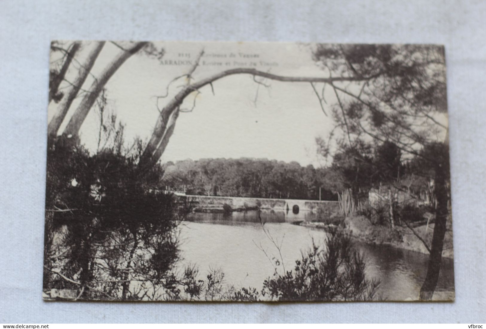 Arradon, rivière et pont du Vinoin, Morbihan 56