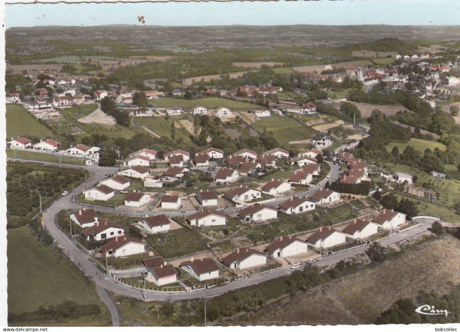 ARTHEZ-de-BEARN (Pyrénées-Atlantiques):  Vue aérienne