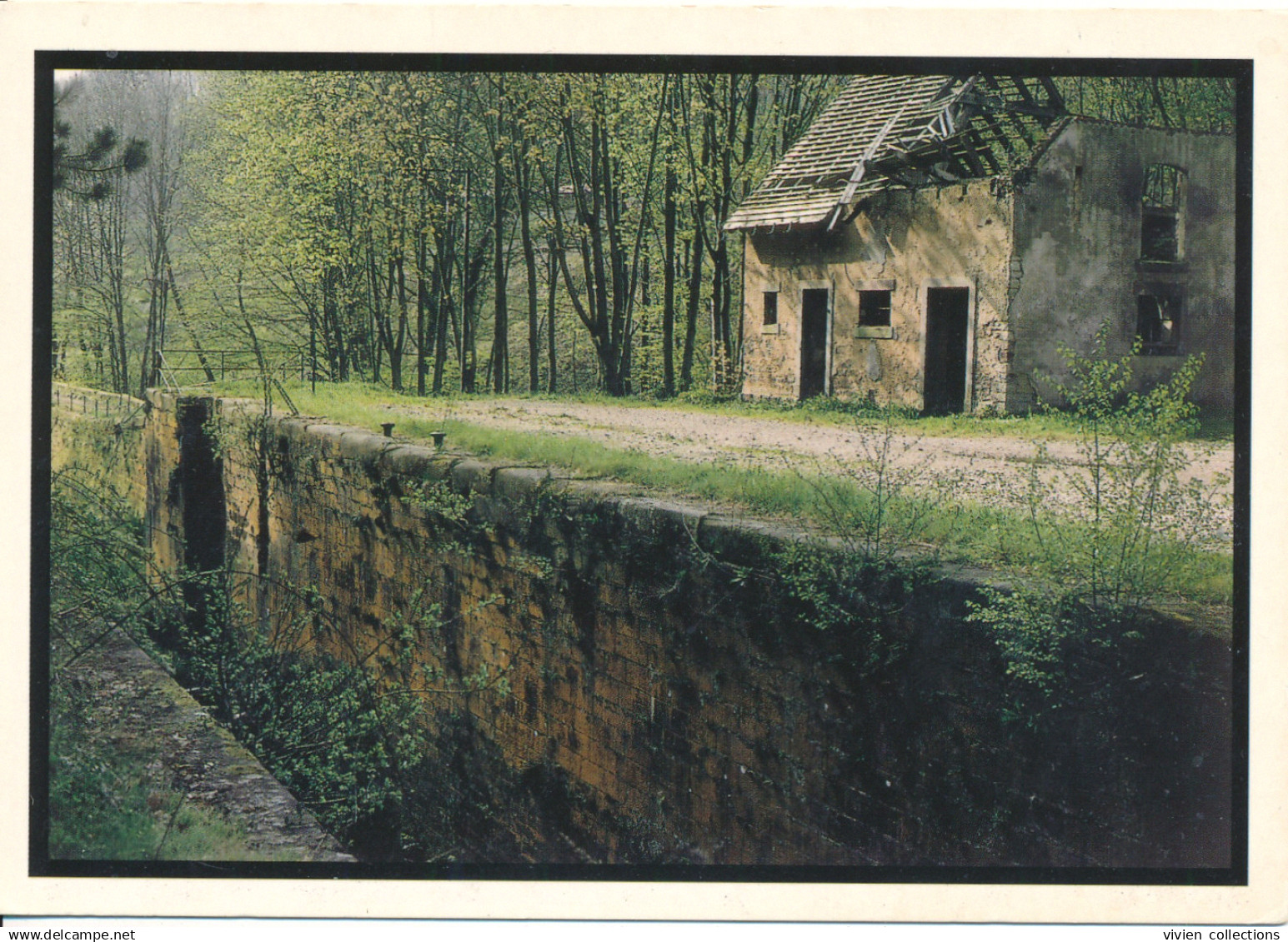Arzviller (57 Moselle) Ancien canal de Saint Louis