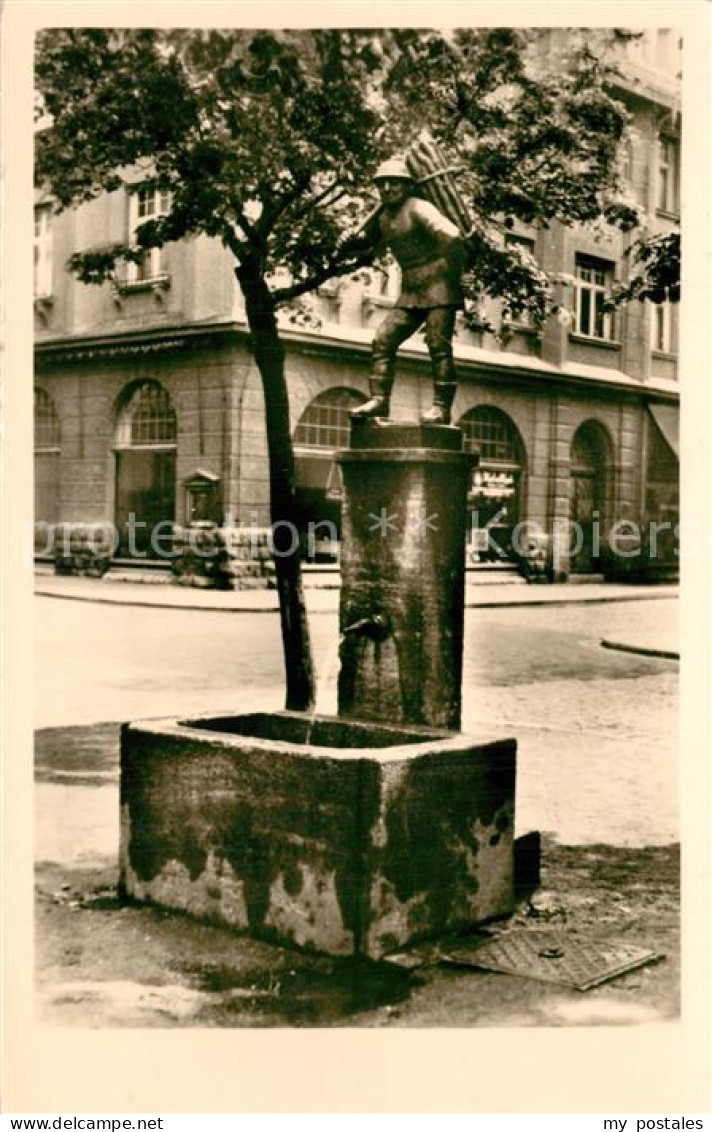 Aschersleben Sachsen-Anhalt Holzmaennchenbrunnen