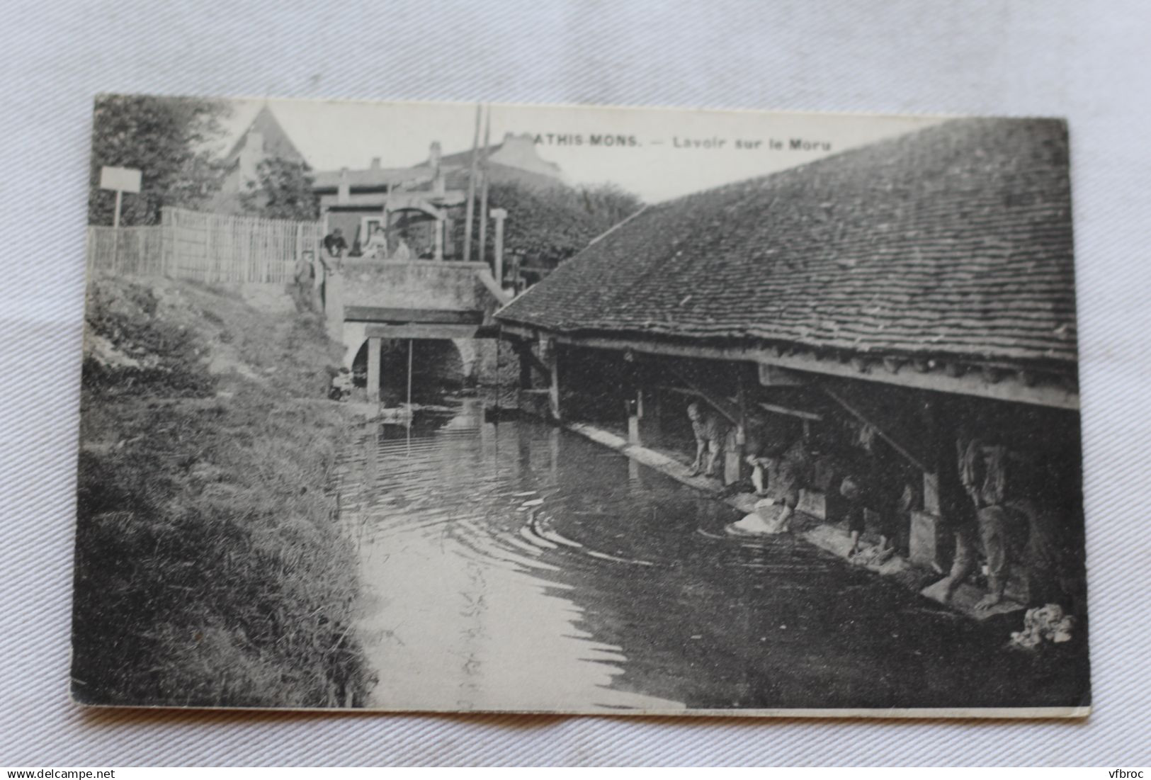 Athis Mons, lavoir sur le Moru, Essonne 91