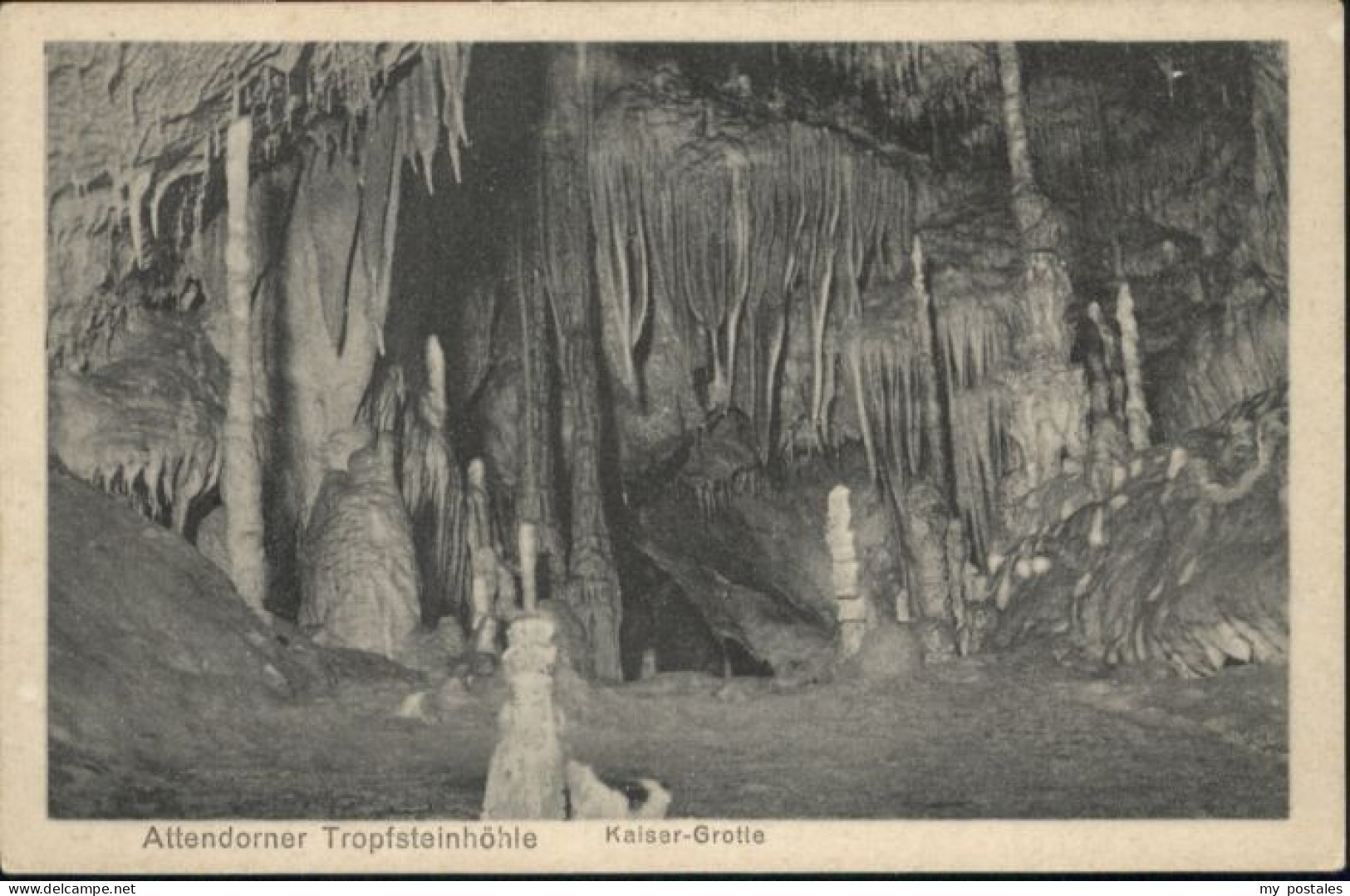 Attendorn Tropfsteinhoehle Kaisergrotte