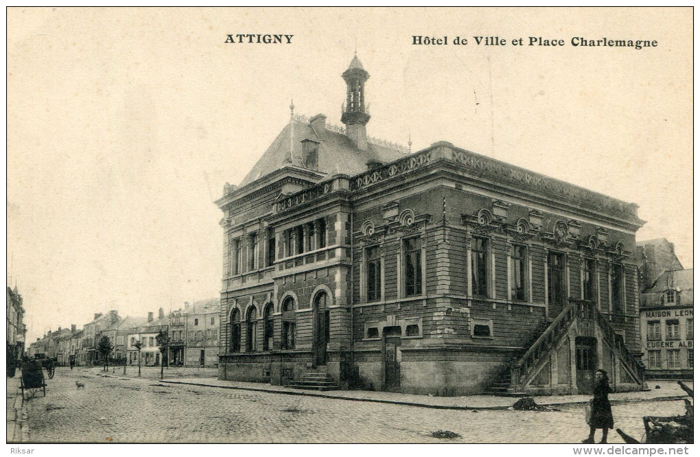 ATTIGNY(ARDENNES)