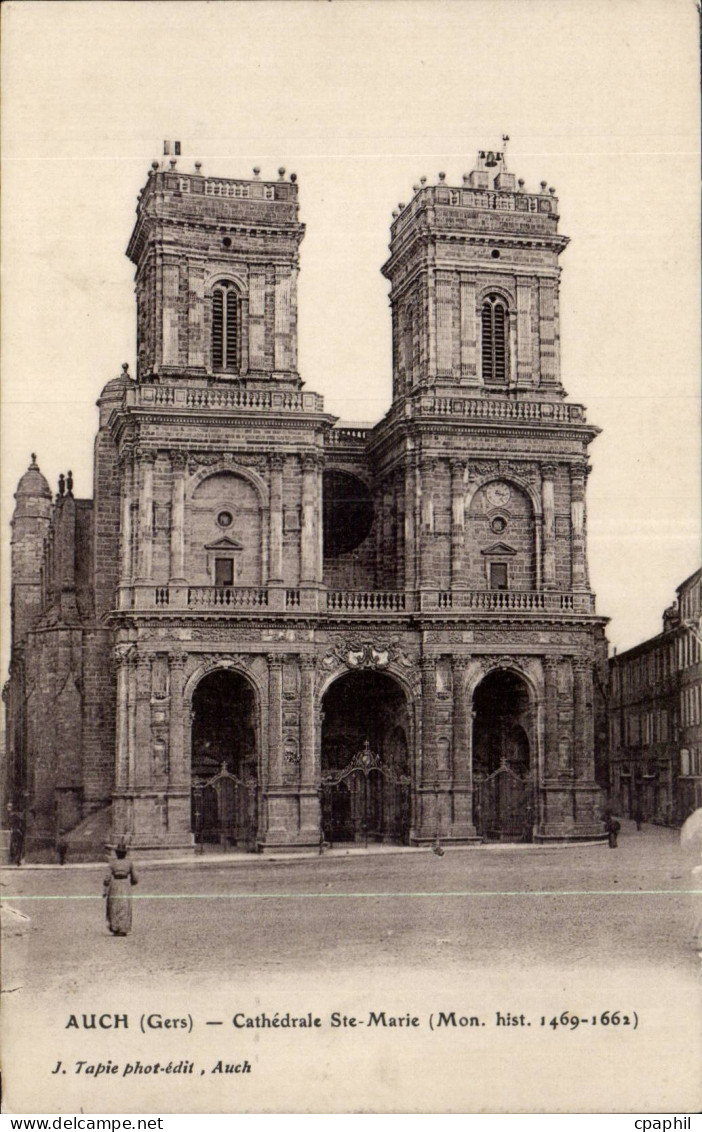 Auch CPA Cathedrale Ste Marie