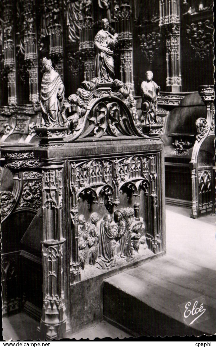 Auch - La Cathedrale - CPA