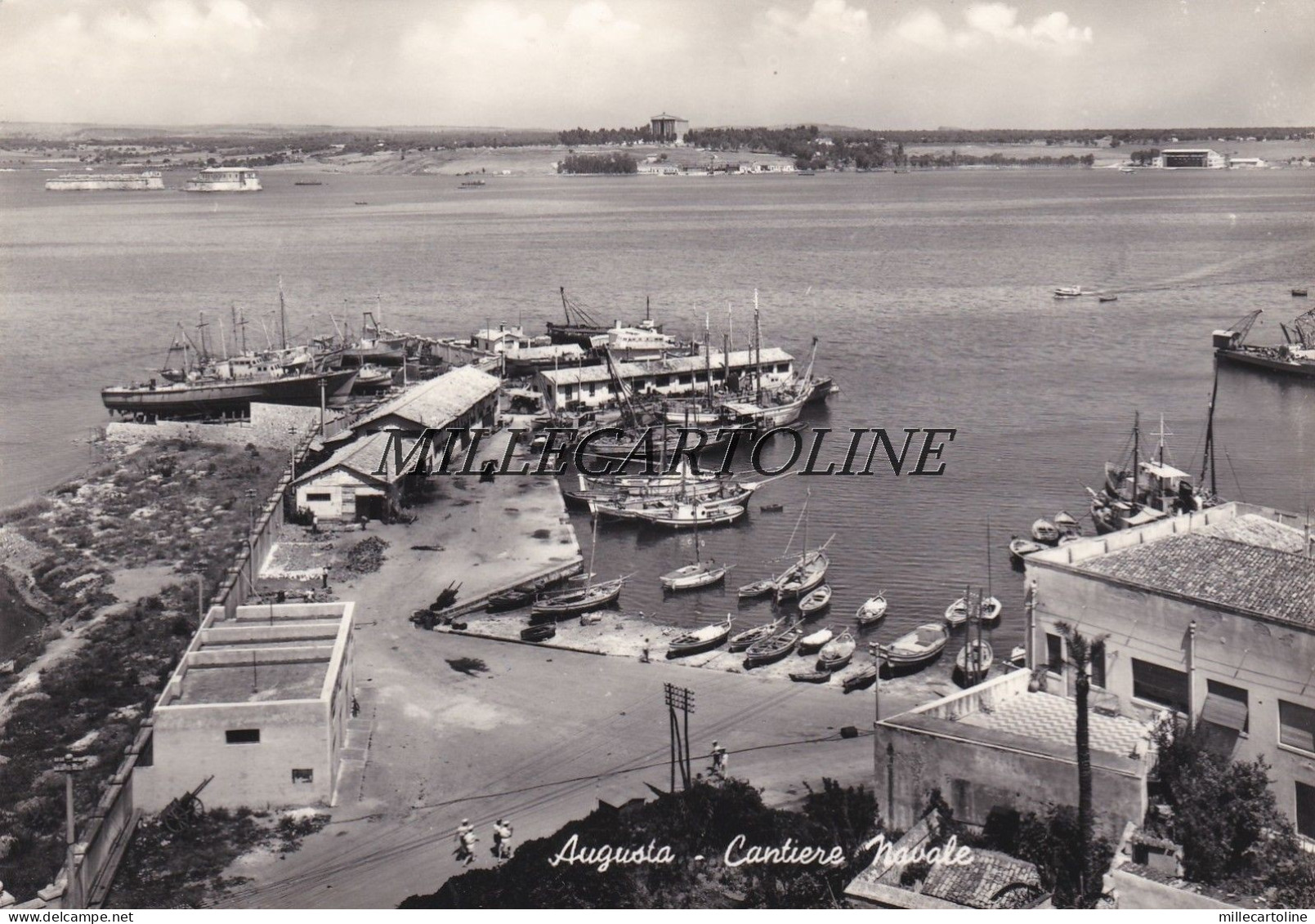 AUGUSTA: Cantiere navale     1957
