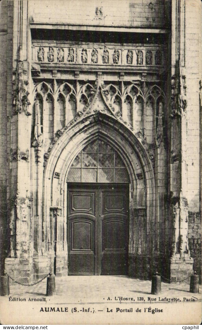 Aumale - L Eglise - CPA