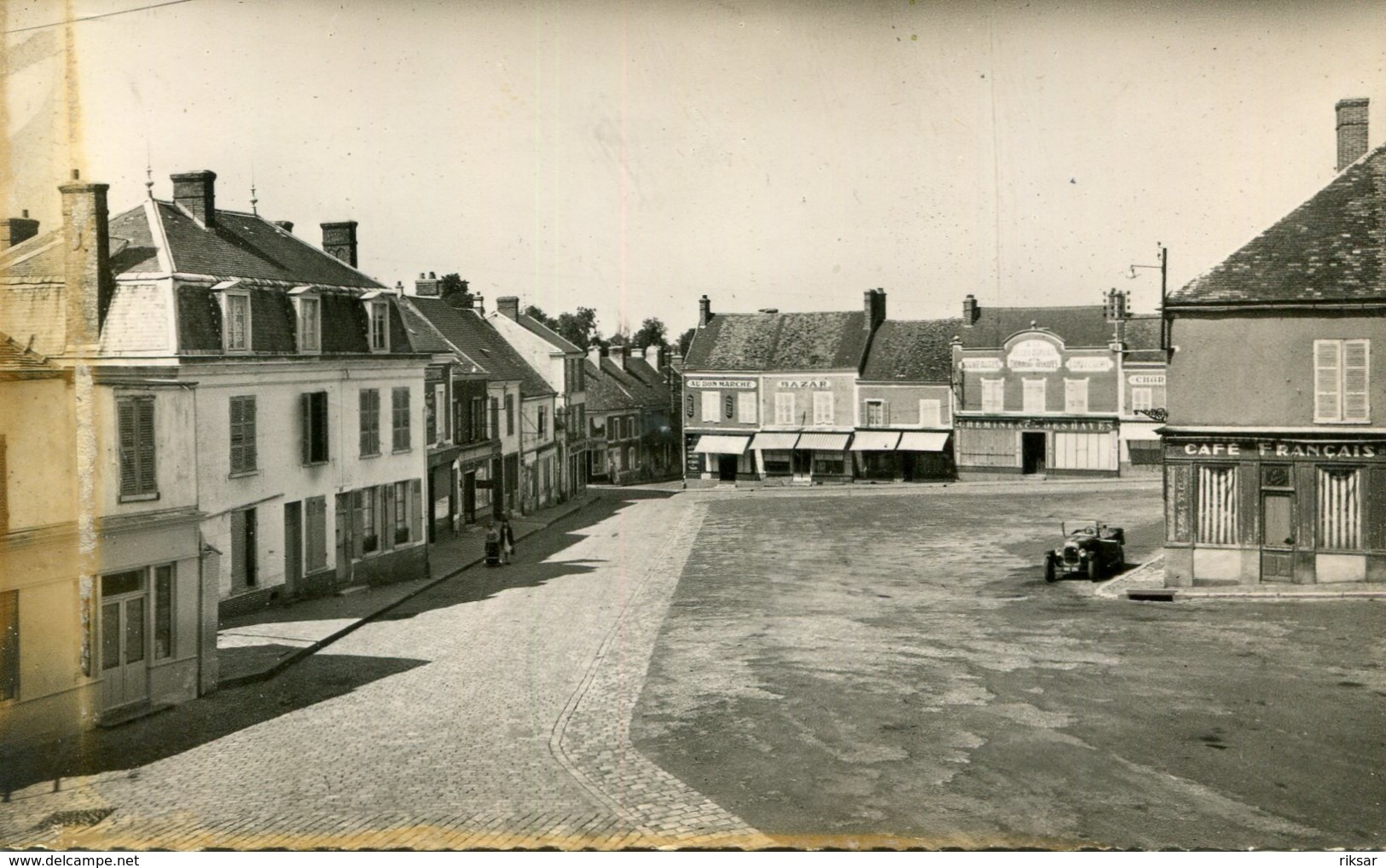 AUNEAU