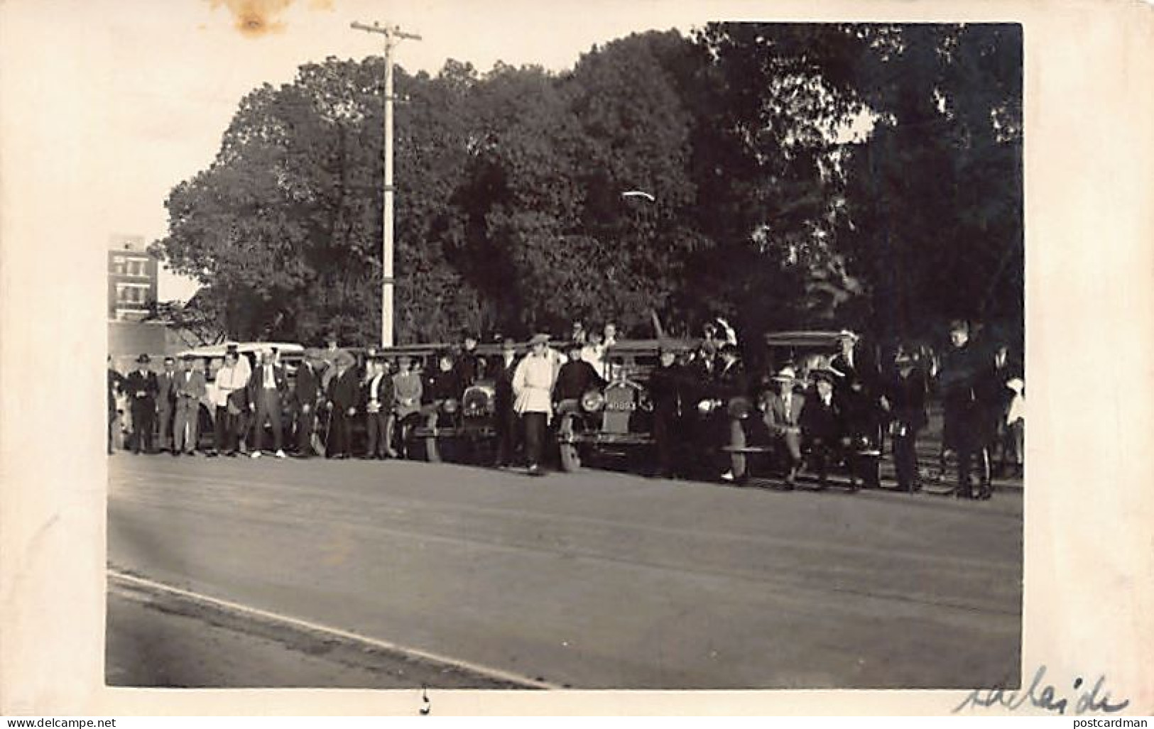 Australia - ADELAIDE (SA) French tourists - Cars - REAL PHOTO