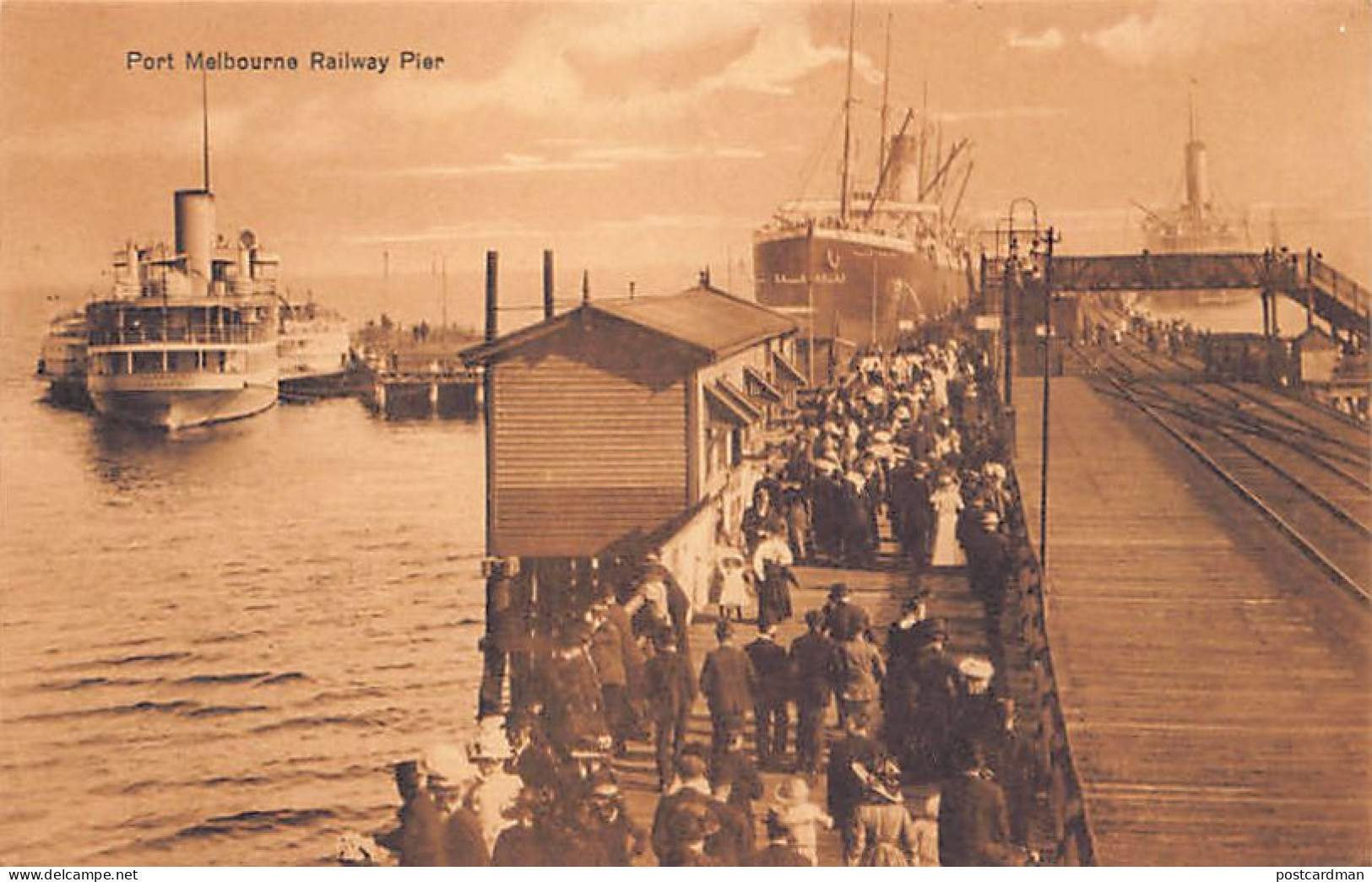 Australia - MELBOURNE (VIC) Port Melbourne Railway Pier - Publ. unknown C2297