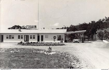 Australia - BULANDELAH (NSW) Relf's Motel - REAL PHOTO J. H. Laredo - Publ. J. Laredo & Co.