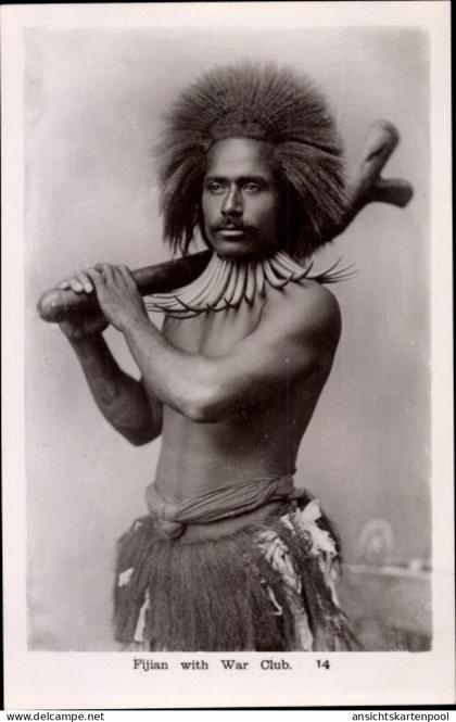 CPA Fidschi, Fijian with War Club, Männerportrait
