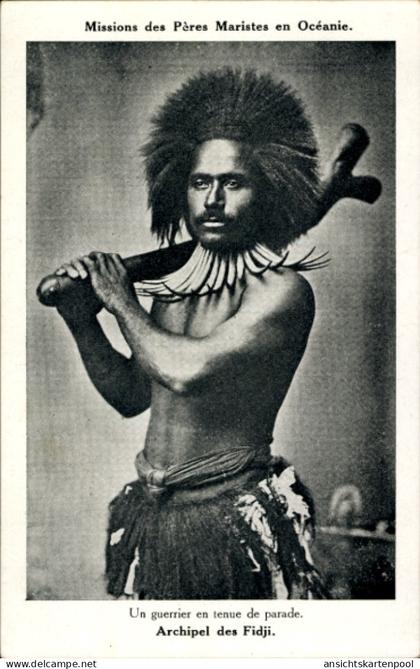 CPA Fidschi, Fijian with War Club, Männerportrait