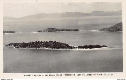 Australia - DAYDREAM ISLAND (QLD) Looking across with Thursday Island - Publ. Murray Views 6