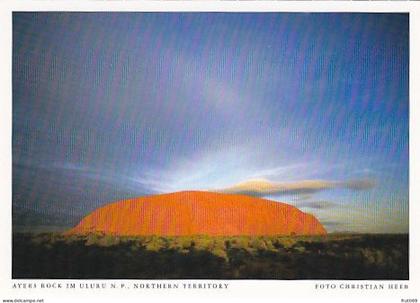 AK149992 AUSTRALIA - Northern Territory - Ayers Rock im Uluru N. P.