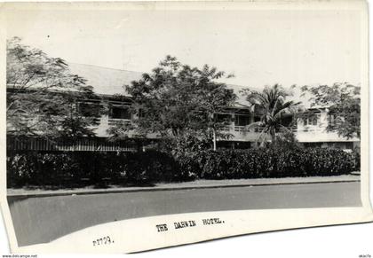PC AUSTRALIA, THE DARWIN HOTEL, Vintage REAL PHOTO Postcard (b27077)