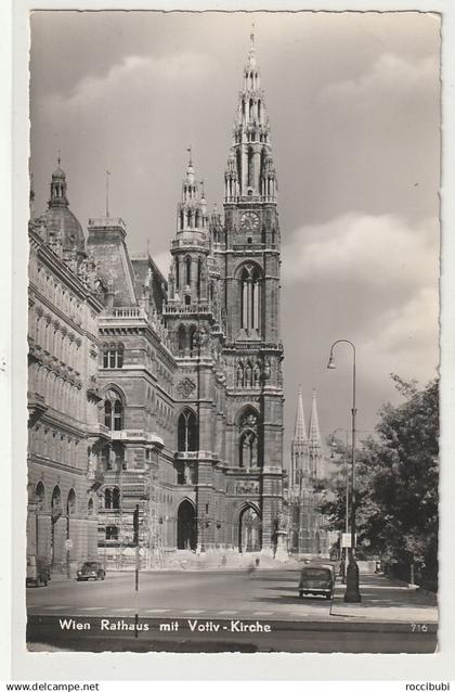 Wien, Rathaus mit Votiv-Kirche