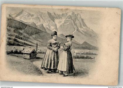 39931613 - Oberlaender Frauen