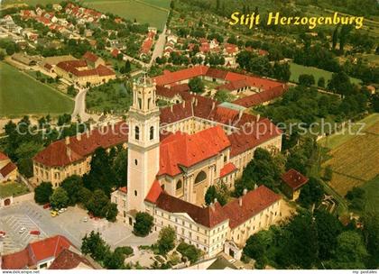 Herzogenburg Fliegeraufnahme Chorherrenstift
