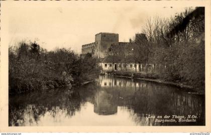 CPA Laa an der Thaya in Niederösterreich, Landschaft mit Wasser, Burg, Bäume, Nordseite, Laa an de