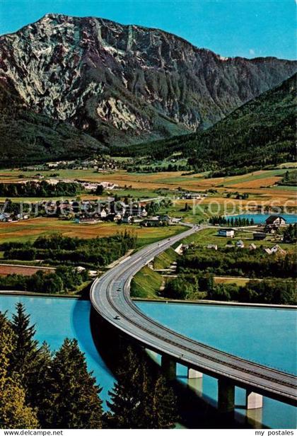 Kirschentheuer Ferlach Kaernten AT mit neuer Draubruecke und Ferlacher Horn