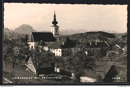 AK Vorchdorf, Ortsansicht mit Traunstein