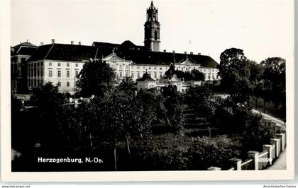 51673058 - Herzogenburg