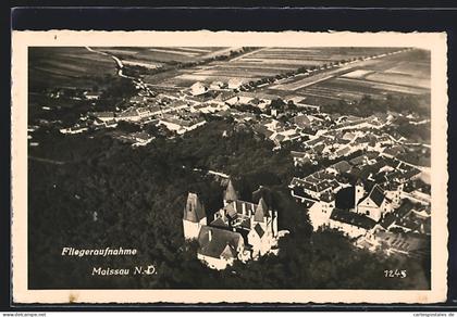 AK Maissau /N.-Ö., Gesamtansicht mit dem Schloss, Fliegeraufnahme