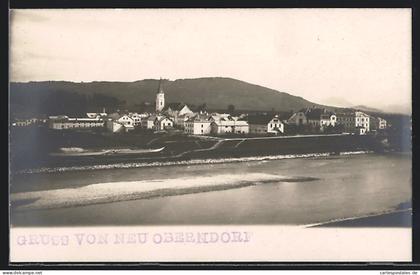 AK Oberndorf bei Salzburg, Neu Oberndorf, Totale mit Kirche