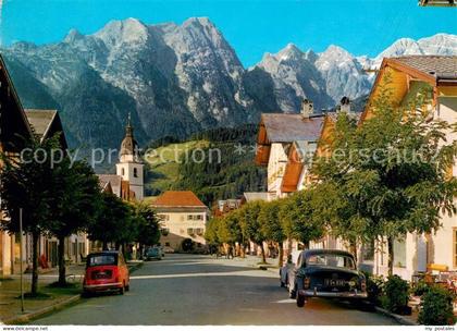 Kuchl Marktstrasse gegen den Hohen Goell Berchtesgadener Alpen