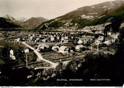 Selzthal Steiermark AT Gesamtansicht mit Alpen