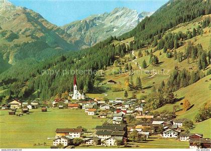 Holzgau Ausserfern Lechtal Tirol AT Lechtal Ruitelspitze Kirchturm Alpendorf Ber