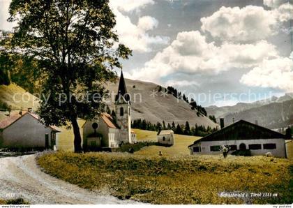 Schattwald Tirol AT Kirche Panorama