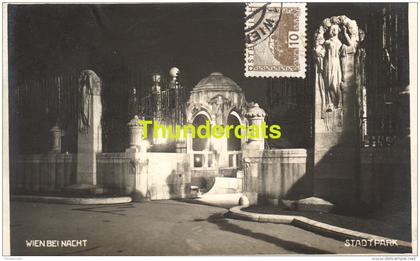 CPA  PHOTO FOTO WIEN BEI NACHT STADTPARK