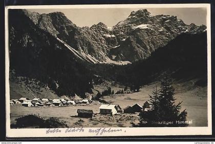 AK Nenzing, Bergtal mit Gehöften und schroffem Gebirgspanorama