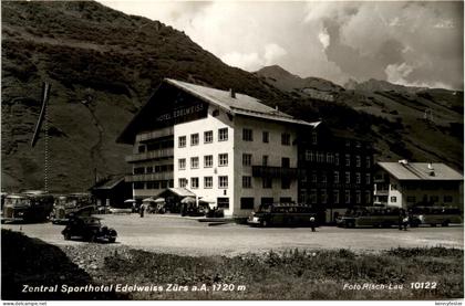 Zürs am Arlberg - Sporthotel Edelweiss