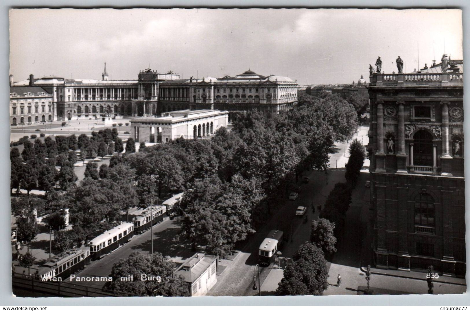 Autriche 001, Vienne Wien Mitte, Panorama mit Burg, tramway