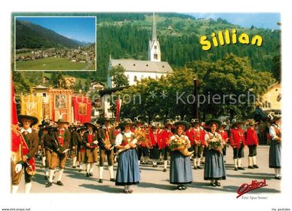 Sillian Tirol Musikanten und Marketenderinnen aus Panzendorf