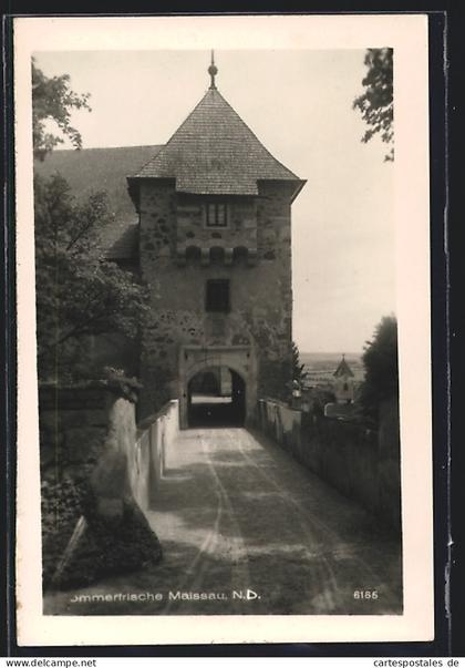 AK Maissau /N. D., Turm mit Torbogen