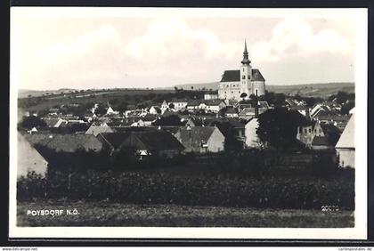 AK Poysdorf /N. Ö., Ortsansicht mit Kirche