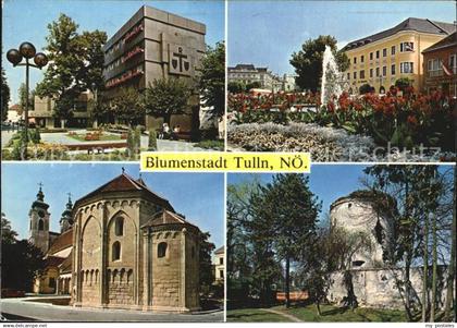 Tulln Donau Rathaus Hauptplatz Kirche mit Karner
