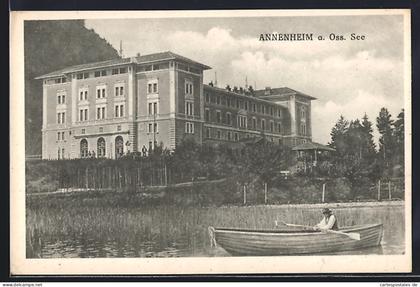 AK Annenheim a. Oss. See, Uferpartie mit Boot