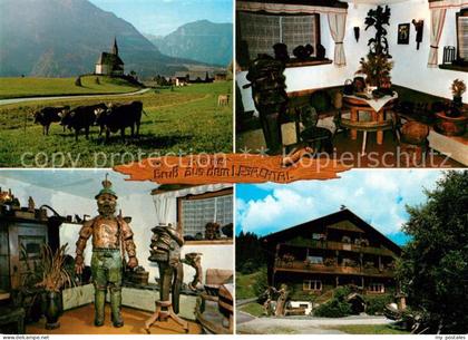 St Jakob Lesachtal Landschaftspanorama Lesachtal Bergbauer Almvieh Kuehe Schnitz