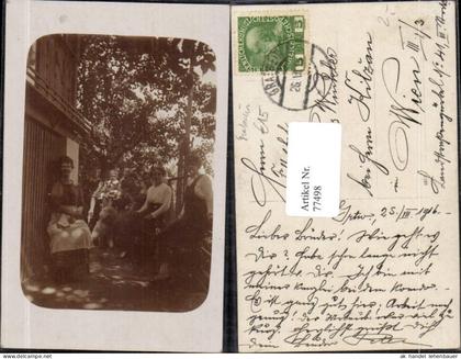 77498,Gratwein Familie im Garten Graz