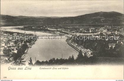 Linz Donau Totalansicht Linz und Urfahr Donau Bruecke