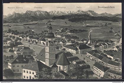AK Strasswalchen, Ortsansicht mit Watzmann, Untersberg und Lattengebirge