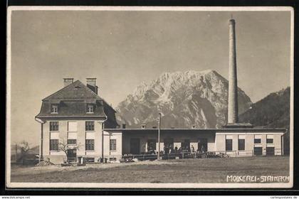 AK Stainach, Molkerei mit Gebirge
