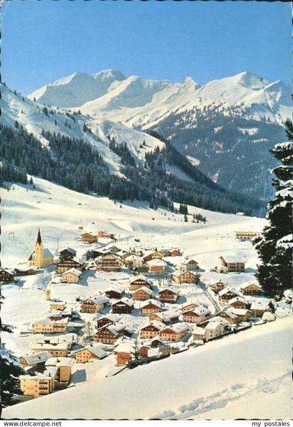 71439080 Berwang Tirol Panorama im Schnee Berwang