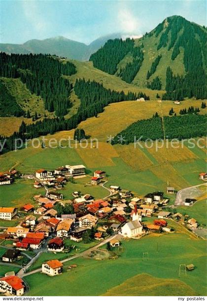 Berwang Tirol Fliegeraufnahme