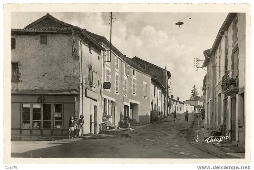 AVAILLES LIMOUZINE 86 - Route de Confolens